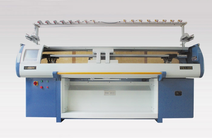 Flat Knitting Machine